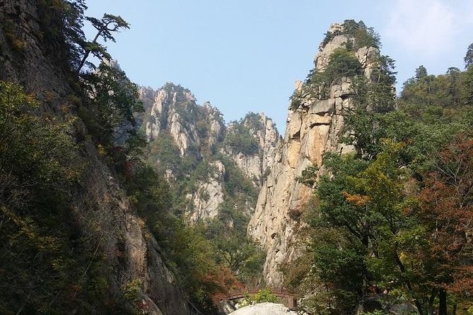 2-Day Hike through the Scenic Valleys of Mt. Seoraksan from Seoul - Price and logistics: is $899 worth it from Seoul?