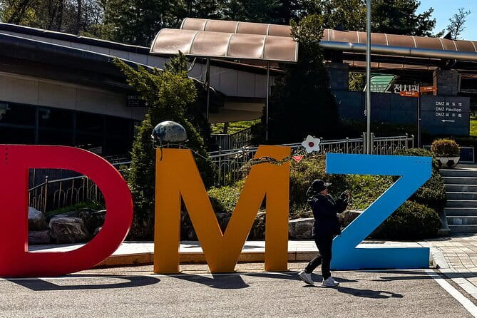 7 days Flexible Tour for Major Cities(Seoul,Busan,Gyeongju etc) - Day 5 to Gyeongju: a scenic shift plus Space Walk views