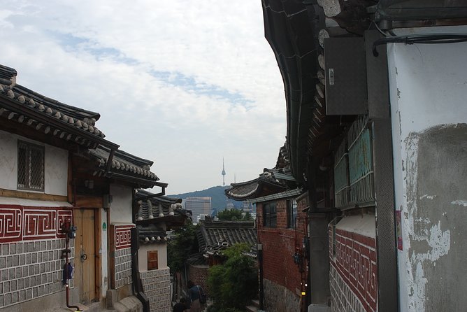 8 Hours Private tour with top attractions in Seoul - National Folk Museum: a fast culture reset