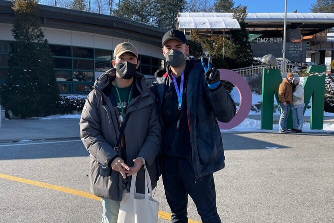 Best 2 Days Guided DMZ and Seoul City Tours from Seoul - Insadong and Namdaemun: Shopping With Characters, Snacks, and Crafts
