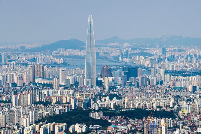 Best of Seoul Shopping Tour - Apgujeong Rodeo Street: where fashion shopping becomes a full-time hobby