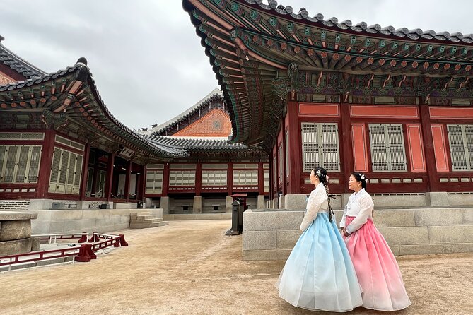 Best Seoul City Tour (Gyeongbokgung Palace,Insadong,Namsan Tower) - Namsangol Hanok Village and the Hanok “Reality Check”