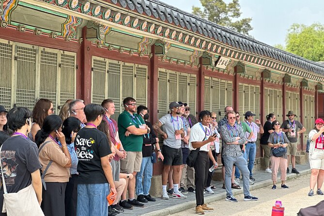 Best Seoul City Tour (Gyeongbokgung Palace,Insadong,Namsan Tower) - Gyeongbokgung Gate and Palace Time: The Royal Core