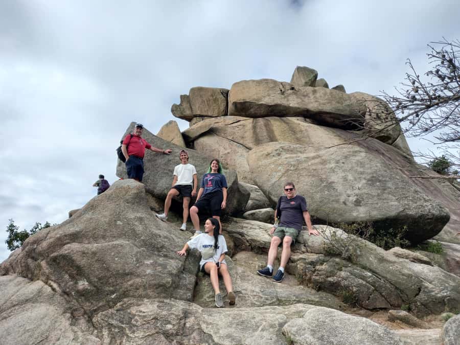 Bukhansan mountain hiking tour - 6 hours - Why Bukhansan Feels Like a City Escape