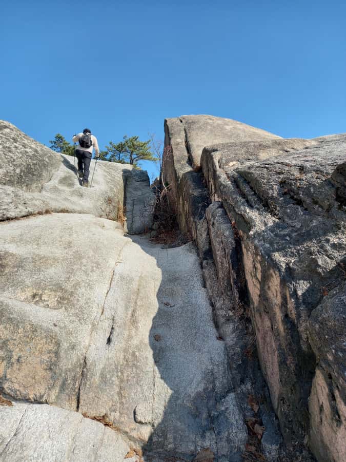 Bukhansan mountain hiking tour - 6 hours - Seoul Views from Munsubong Peak (When the Sky Helps)