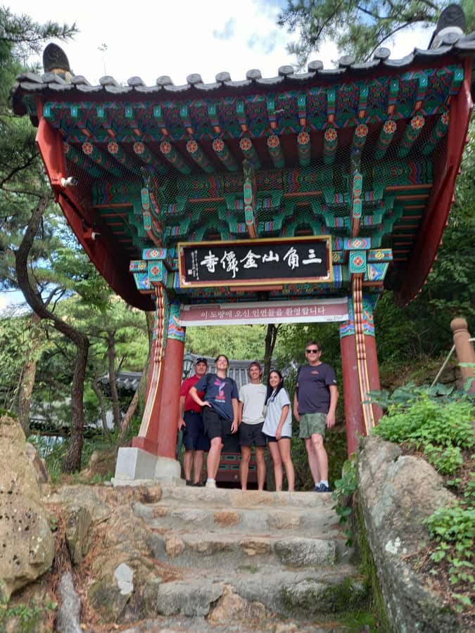 Bukhansan mountain hiking tour - 6 hours - Culture Isn’t Just a Bonus: It Shapes How the Hike Feels