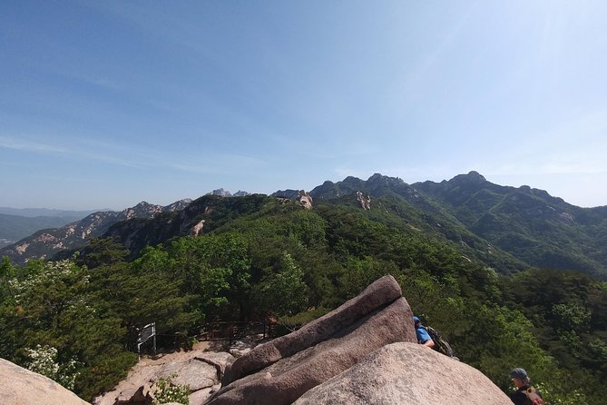 Bukhansan Mountain Private Hike with Lunch - Why This Private Bukhansan Hike Works So Well for a 5-Hour Day