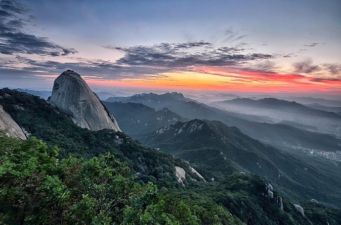 Bukhansan Mountain Private Hike with Lunch - Bukhansanseong Fortress and Sangunsa Temple: What You’ll Learn on the Ridge