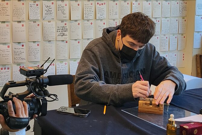 Carve Your Personal Korean Stone Seal with Jeongju in Insadong - Meet Jeongju Kim at Tongmoongwan (and what to do when you arrive)