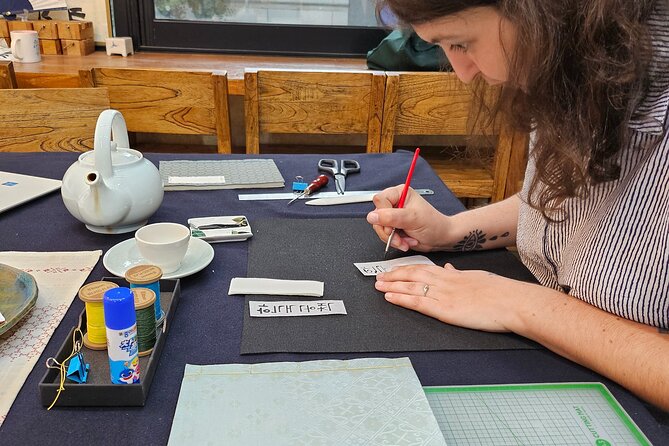 Create a Handmade Traditional Korean Notebook in Insadong - Choose your thread and build a notebook that feels like yours