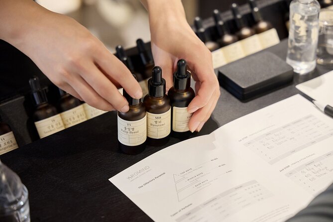 Create Your Own Luxury Niche Perfume in Hongdae - Your Bottles and Packaging: 10ml Tester + 50ml EDP