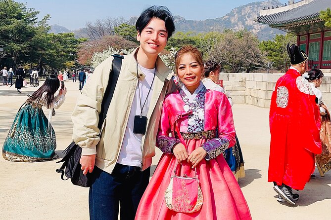 Customizable Seoul Private Tour Palaces Food and Markets - Price and what $199 really buys in Seoul