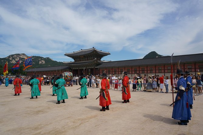 Customized Private Seoul tour: Palace, Market etc(Airport Option) - Old Seoul layers: markets, temples, hanoks, and street energy