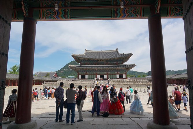 Customized Private Seoul tour: Palace, Market etc(Airport Option) - DMZ: the one paid stop (and a must-plan for timing)