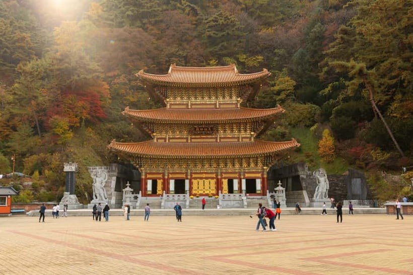 Danyang Tour:Guinsa Temple & Bobaljae & Cheongpung Cable Car - Bobaljae Observatory and the drive with fall leaves