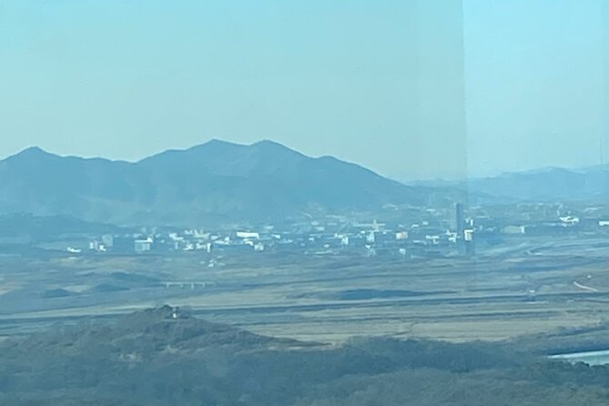 DMZ, Eunpyeong village and Jinkwansa Temple Private Tour - Paju DMZ, hanoks, and a forest temple: what this day feels like