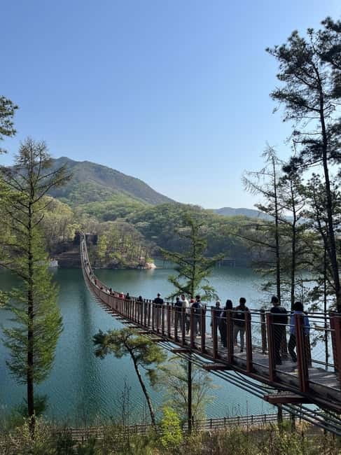 DMZ; NK Defector, 3rd Tunnel, Suspension Bridge,Hotel pickup - Price and Logistics: Why This $45 DMZ Day Can Be Good Value