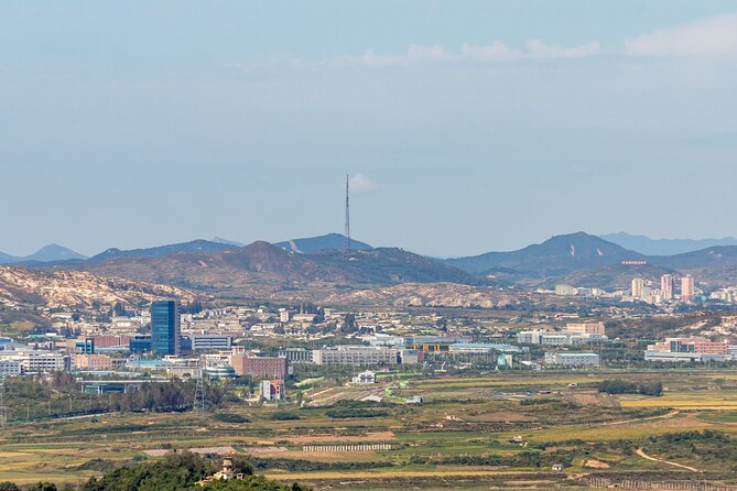 DMZ Private Tour: 3rd Tunnel, Option(Suspension Bridge, Boat) - Stop 3: Dora Observatory for North-Facing Viewing