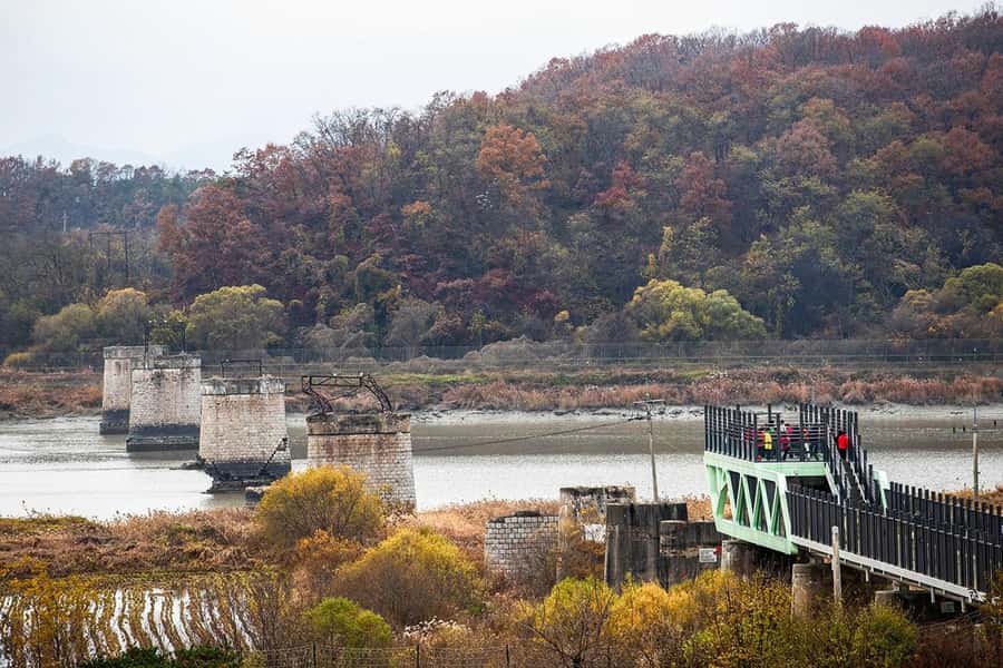 DMZTour from Seoul:3rd Tunnel,North Korea View&UNESCO Valley - The photography moments that actually land