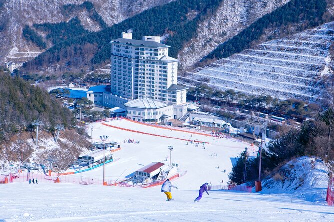 Elysian Gangchon Winter Ski + Eobi Ice Valley Day Tour fr Seoul - Gear, Lessons, and the Fast-Start Advantage for Beginners
