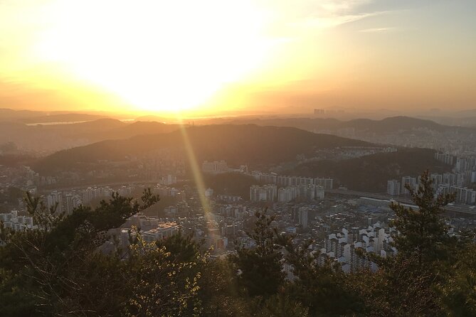 Fortress Night Hike & Snack at a Local Market - Why this Seoul night fortress hike + market snacks works so well