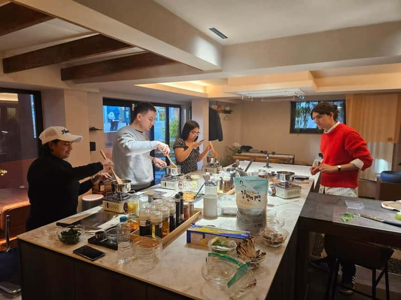 From Forest to Table: A Hansik Cooking Journey in Seoul - A Hanok-Style Kitchen Where Seoul Calms Down