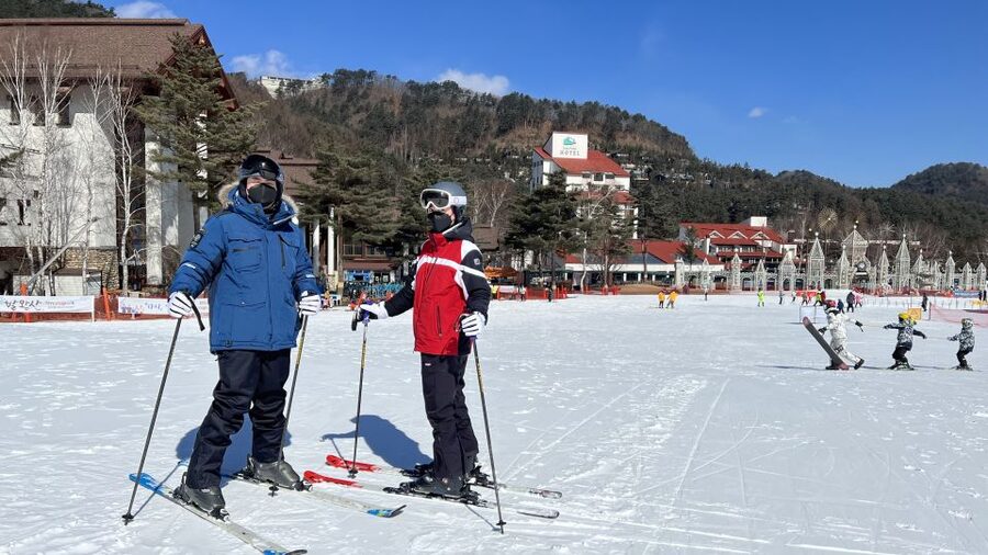 From Seoul: Yongpyong Ski Day Tour with Transportation - Beyond skiing: Korean food, spa time, and K-drama photo stops