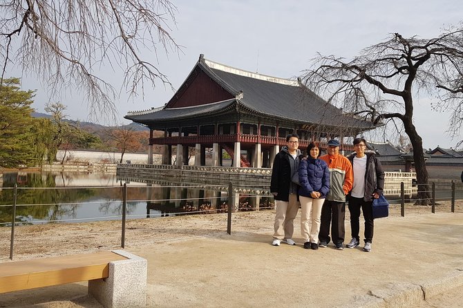 Full Day- Essential Seoul City Tour & Gourmet Tour(including Lunch and Dinner) - Bukchon Hanok Village and Baek In-je’s House: traditional homes, not just photos