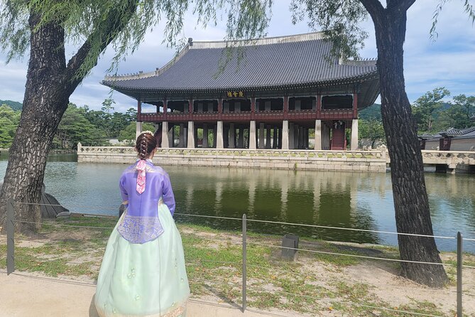 Full Day Private Seoul Tour for foodies - DMZ: Border Views Plus the Practical Value of Pre-Booking