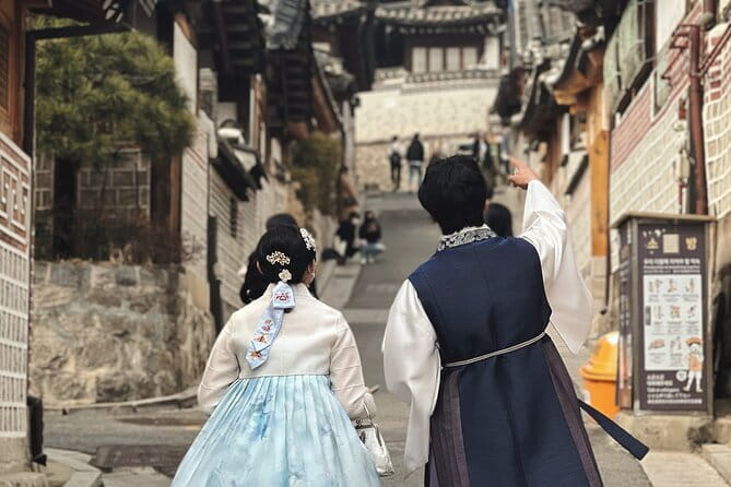 Full-Day Seoul Top Attractions Tour for Incheon Cruise Guests - Gyeongbokgung Palace Royal Guard Changing Ceremony: The Main Event
