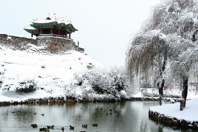 Full-day UNESCO Heritage Tour with Suwon Hwaseong from Seoul - Suwon Hwaseong Fortress: The Main Show on Foot