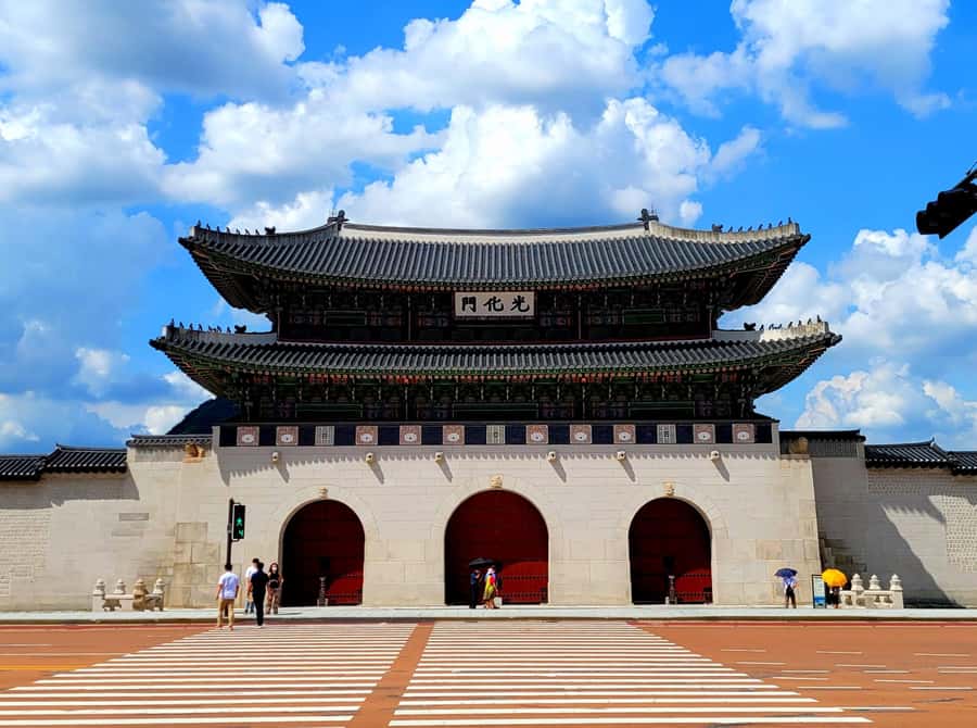 Gyeongbokgung Palace, Jogyesa Temple and Bukchon village - Key Highlights Worth Your Time