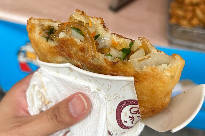 Hidden Street Food food tour in Seoul - The Guide Factor: Why Small Tours Feel Easier