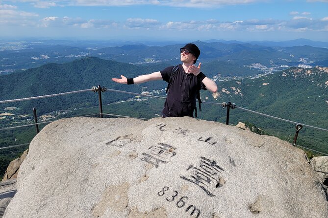 Hiking Adventure Bukhansan Highest Peak & Old Buddhist temples visit (Lunch inc) - Small Group Size and Guide Style (Including Lee)