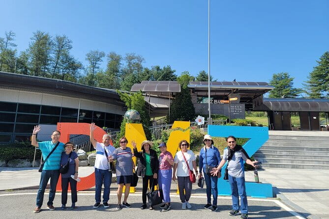 Incheon Highlight - Private One Day Tour - Triple Street in Songdo: a cultural complex on reclaimed ground
