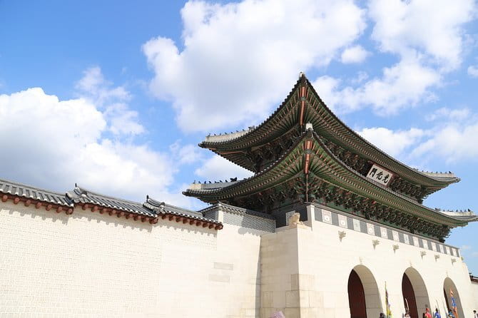 Incheon Highlight - Private One Day Tour - Crossing Incheon Bridge to Yonggungsa Temple and Eulwangni Beach