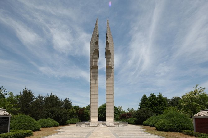 Into DMZ: 2nd Tunnel, Hantangang & Scenic Wonders Tour from Seoul - Korean Workers Party Headquarters and Cheorwon History and Culture Park for context
