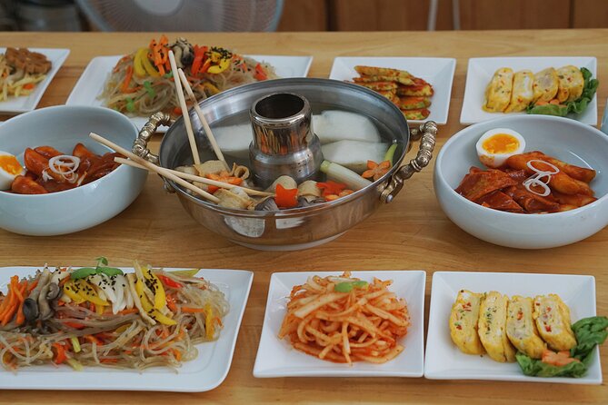 K-food cooking Japchae Mandu Tteokbokki & Fishcake - The “take it home” part: plating, photos, and packaging
