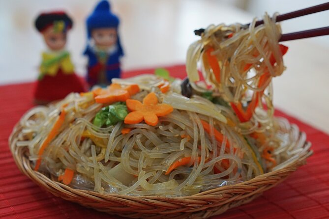 K-food cooking Japchae Mandu Tteokbokki & Fishcake - Who should book this class, and who might skip it