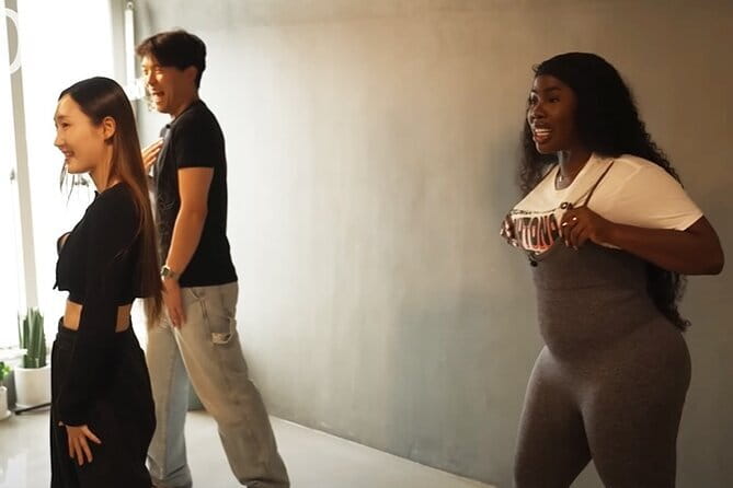 K-pop Dance Class for Beginners and Video Shoot at HiKR Ground - Price and value: is $60 worth it for a Seoul K-pop reel?
