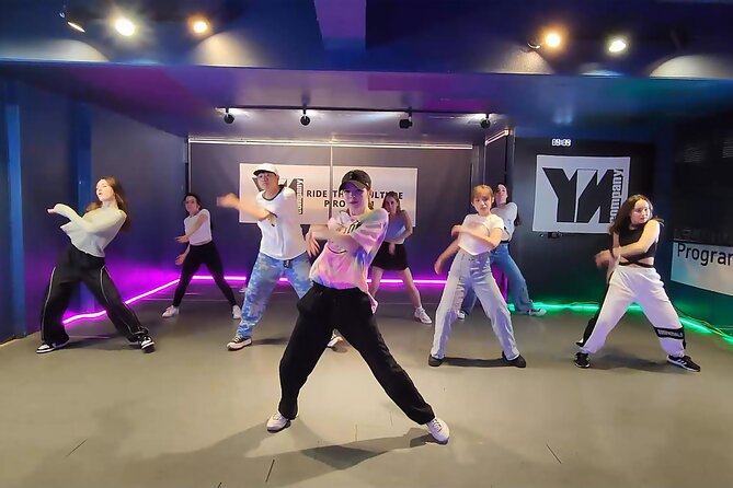 K-pop Dance Class in Seoul (Incl. video shooting & editing) - English coaching and private song choices: picking the right class style