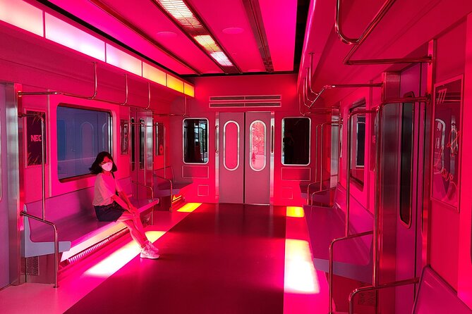 K-POP Experience in Seoul: Real K-POP Agency & Fan Culture - Price, timing, and booking smart: $43 for a full K-culture circuit