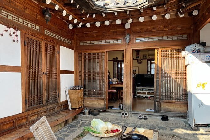 Kimchi Making Class (+ Korean BBQ) in Traditional Hanok Courtyard - Kimchi and Korean BBQ in a traditional Hanok courtyard