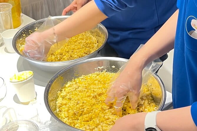 Kimchi Making Class (+ Korean BBQ) in Traditional Hanok Courtyard - What’s provided (and what you should bring)