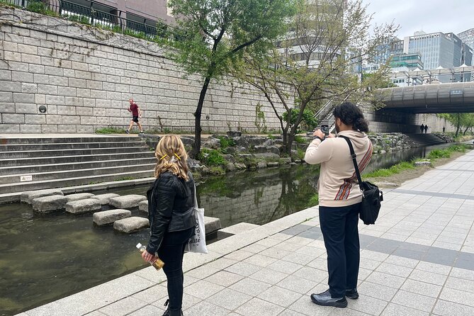 [Koreabylocal] Night Walk and Korean Barbaeque time with local - Who should book this night walk with BBQ
