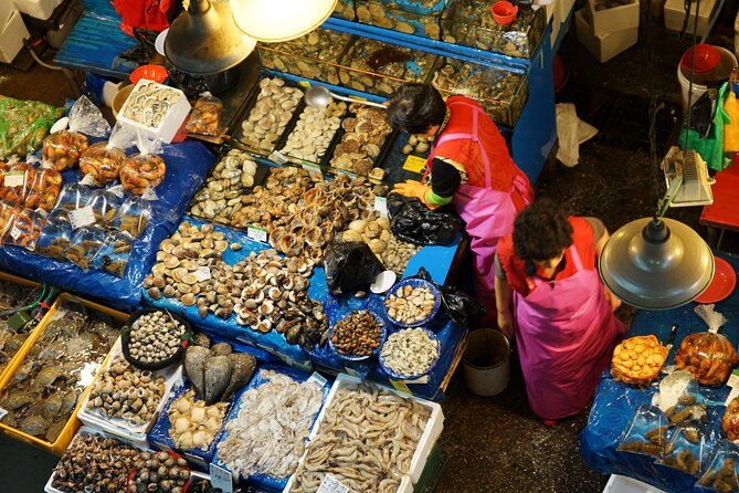 Korean Market Adventure with Chef Yie - Noryangjin Fish market - Crab: optional, extra, and worth planning for