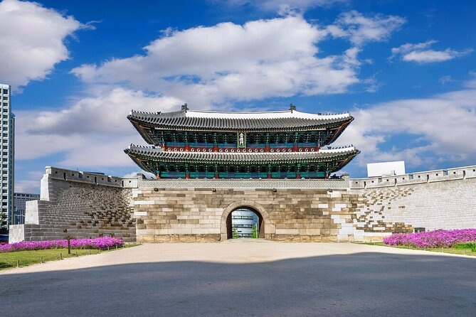 Layover & Stopover in Seoul/private Tour - Namsangol Hanok Village: five restored hanoks in one calm pocket