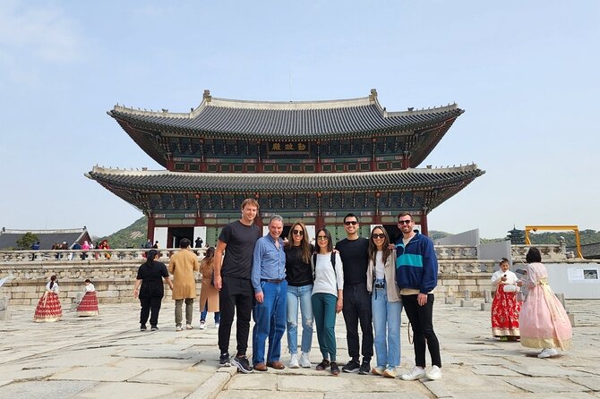 Layover Tour for essential Seoul City & Gourmet tour(Incl. Lunch) - Insadong and Cheonggyecheon: old Seoul vibes without the guesswork