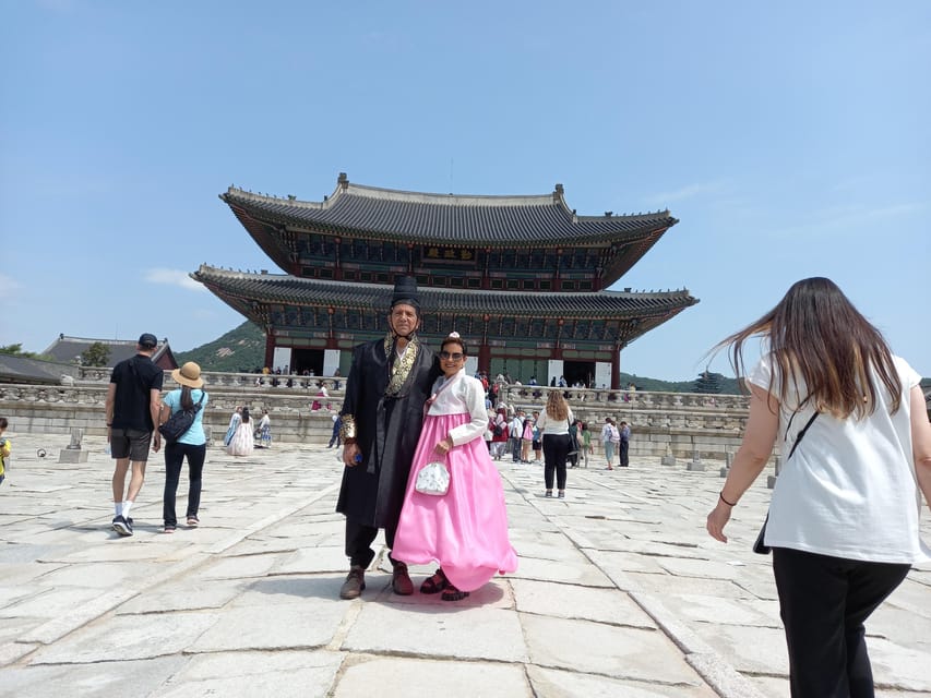 Layover tour to Gyeongbokgung-Folk Museum-Bukchon-Insadong - Who this layover tour suits best
