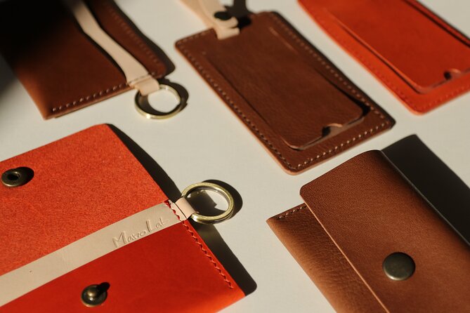 Leather Products Workshop in Seoul - A Quiet Leather Workshop in Central Seoul